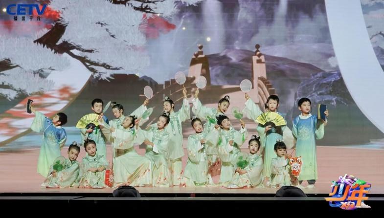 2025年春节特别节目 AI全景录制《上春山》